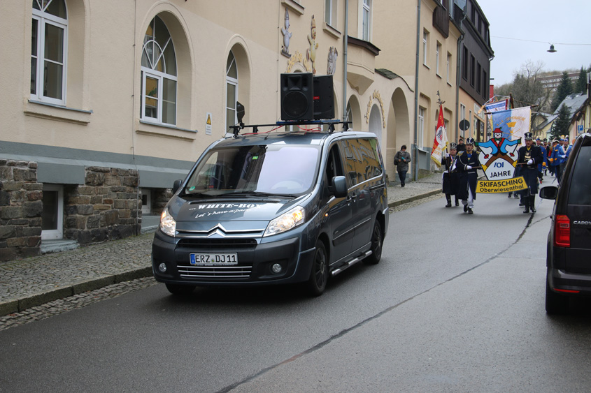 101. Auftakt