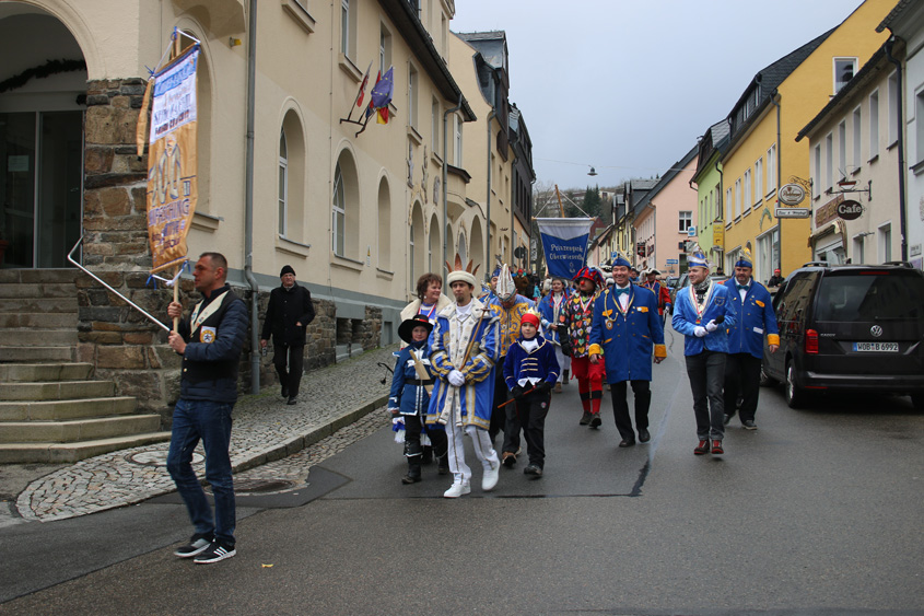 101. Auftakt