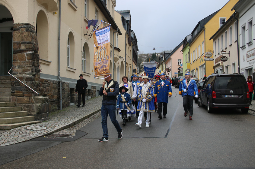 101. Auftakt