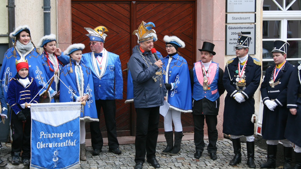101.Auftakt
