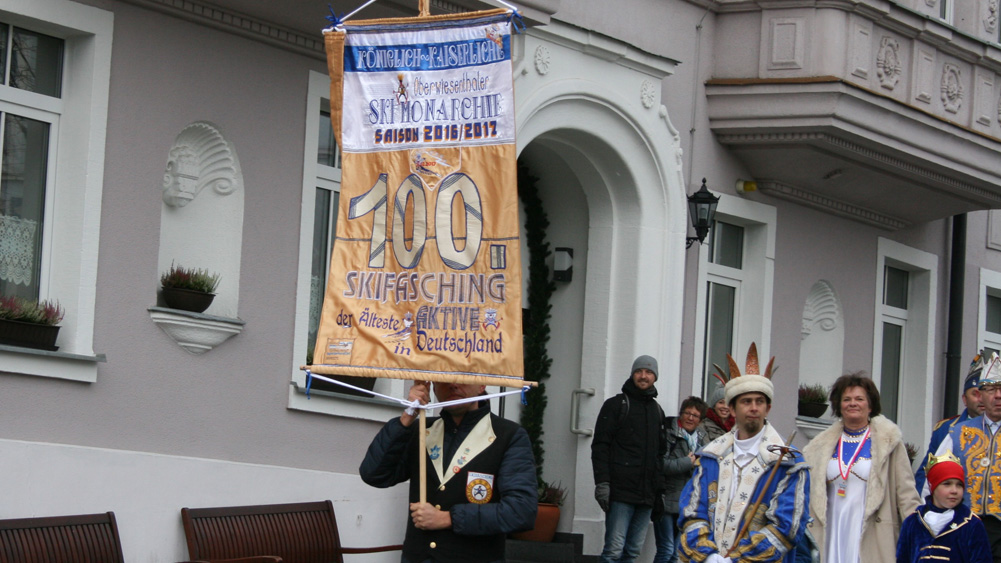 101.Auftakt