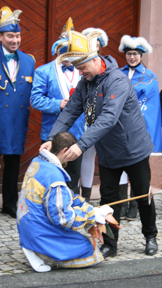 101.Auftakt