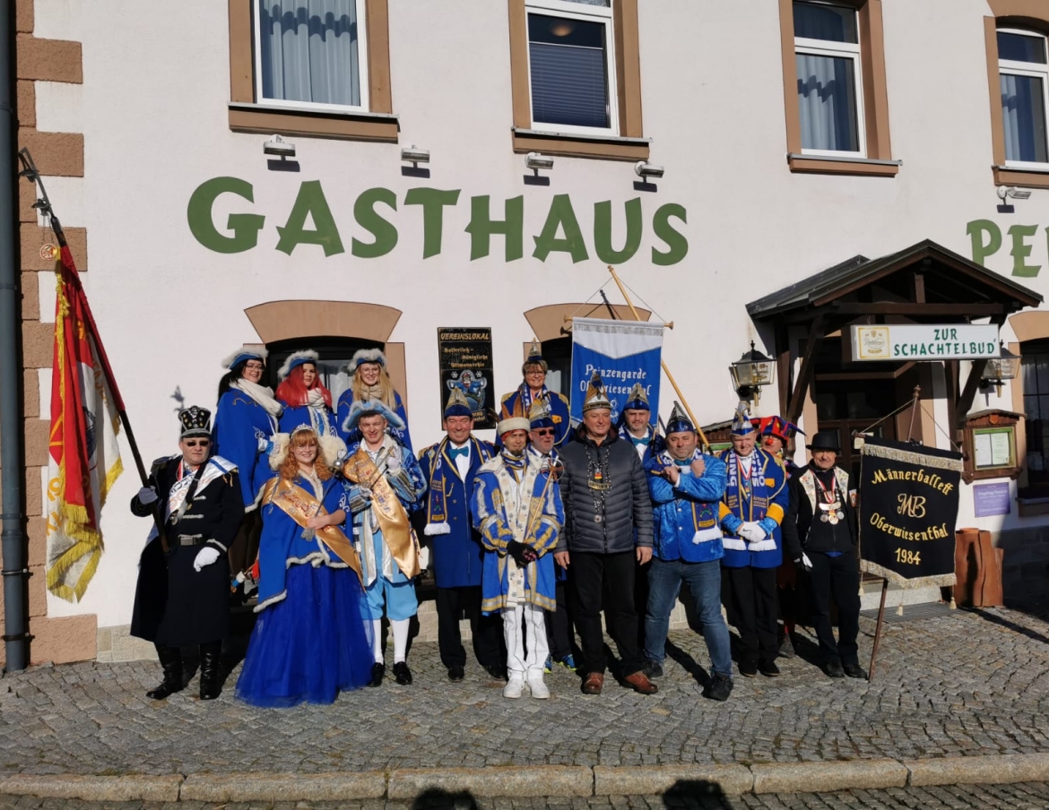 103. Skifasching