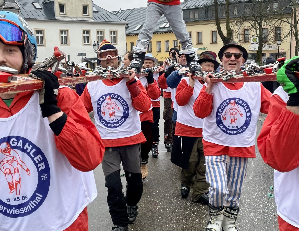 Skifasching24_wms