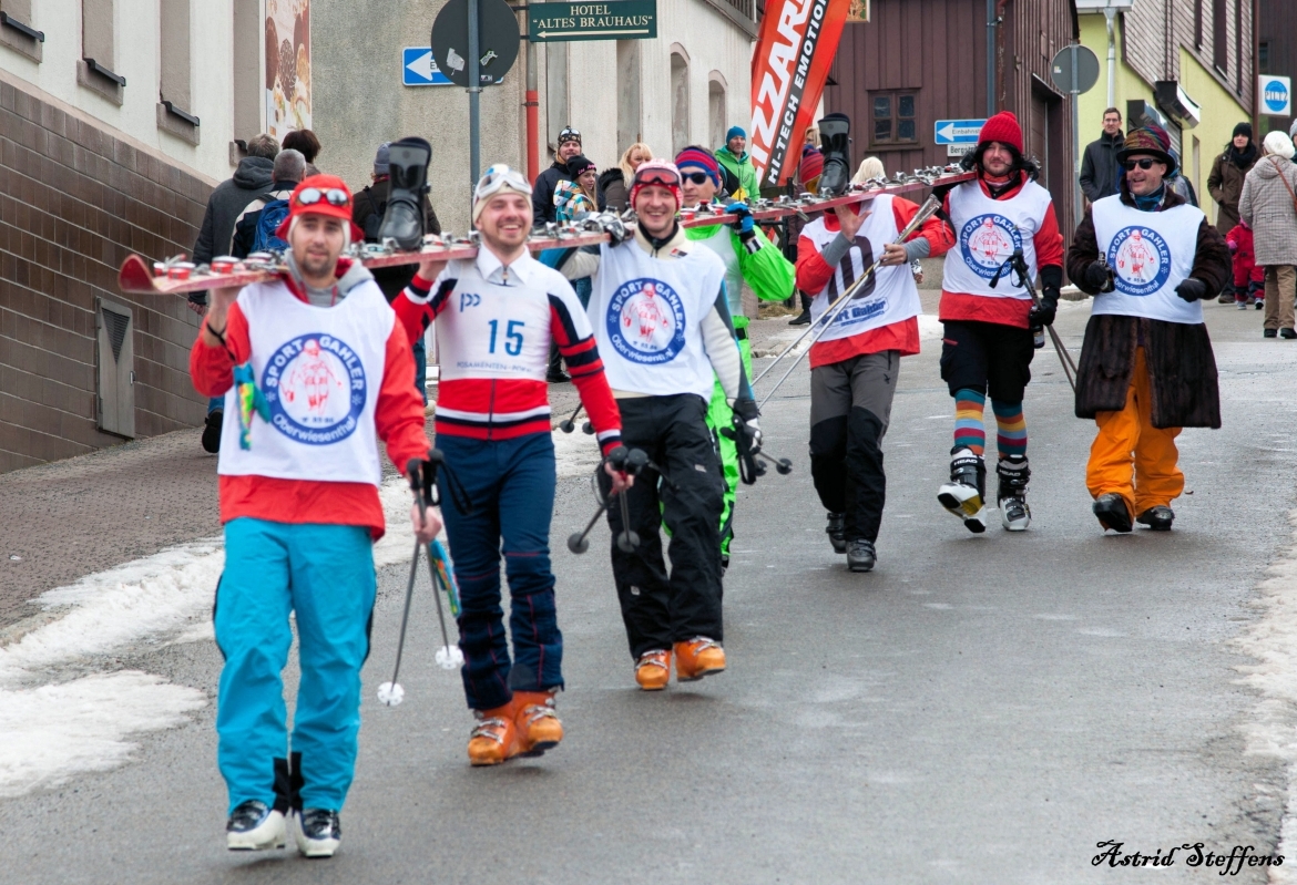 99. Skifasching Astrid Steffens