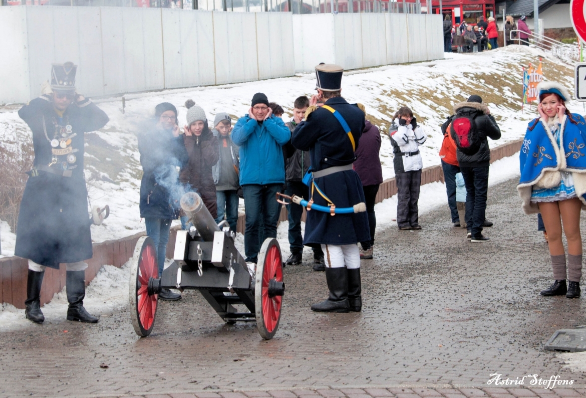 99. Skifasching Astrid Steffens