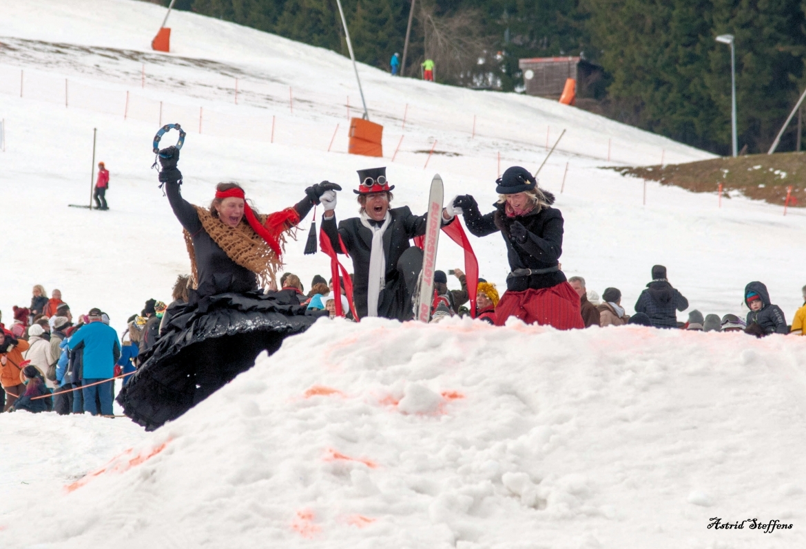 99. Skifasching Astrid Steffens