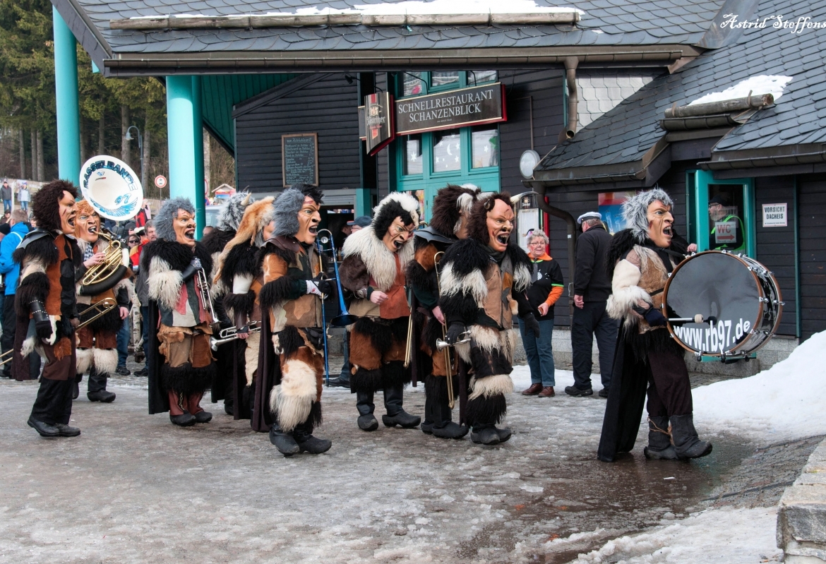 99. Skifasching © Astrid Steffens